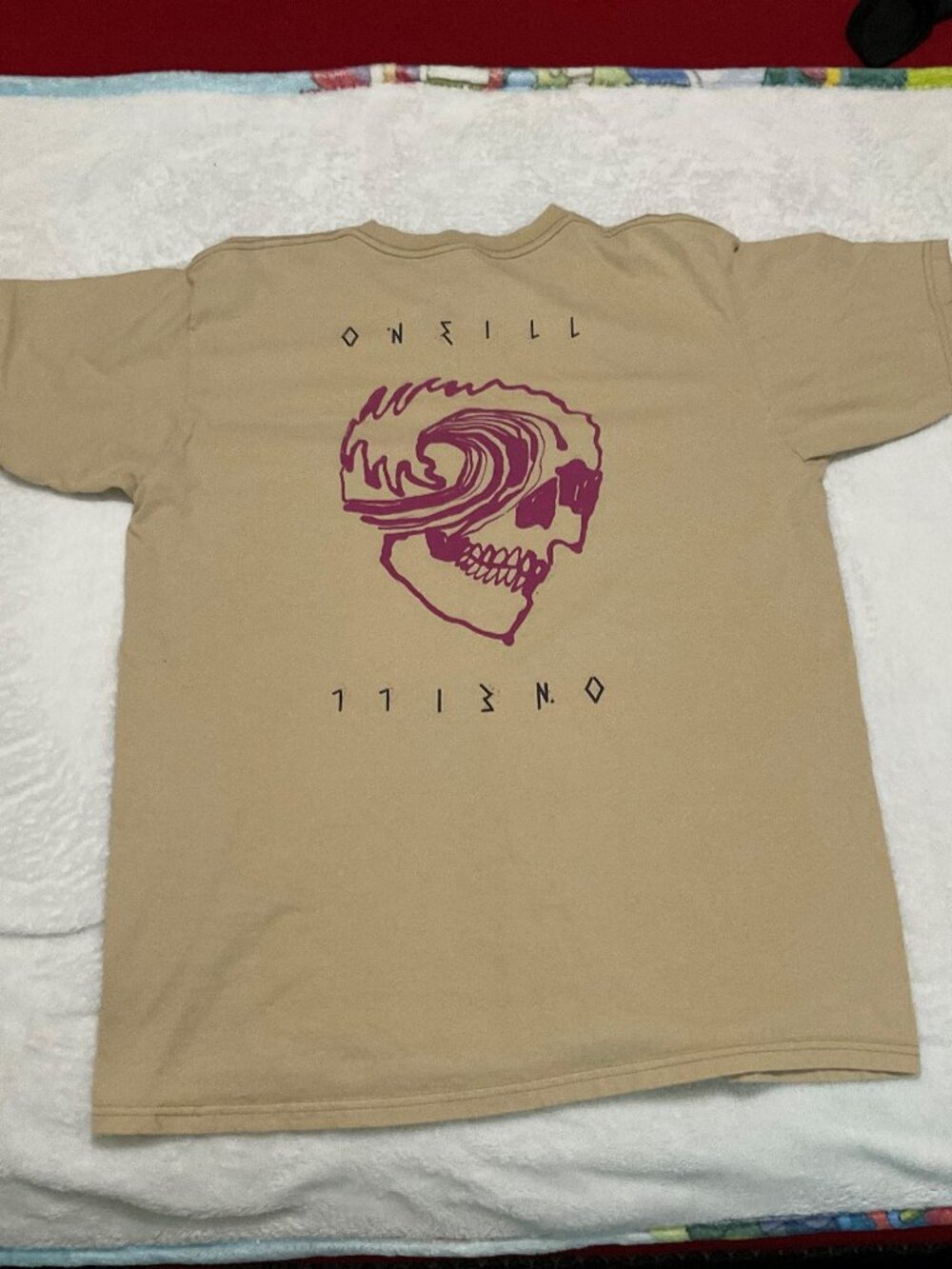 O'Neill Men's size large T-shirt